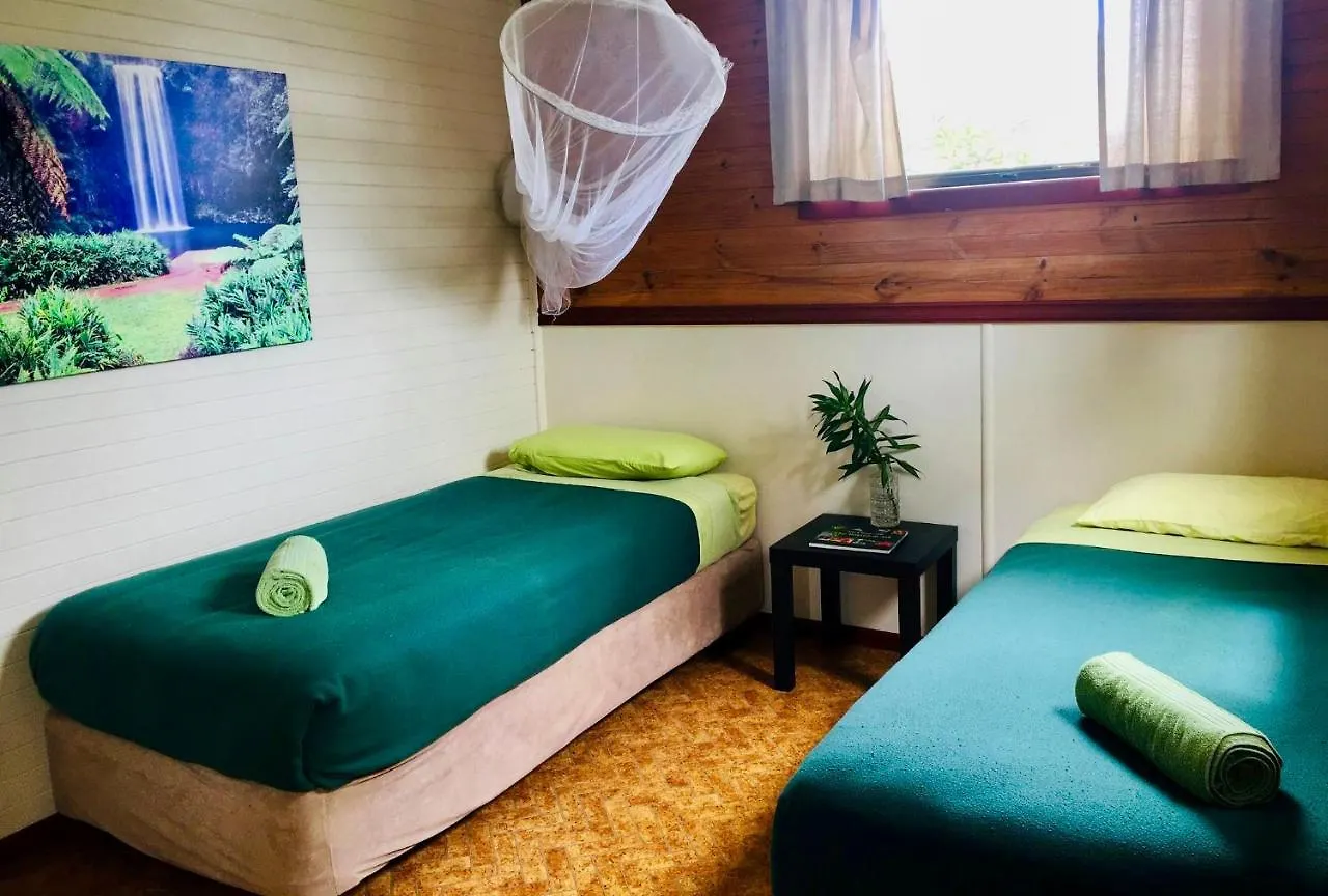 On The Wallaby Eco Lodge Yungaburra