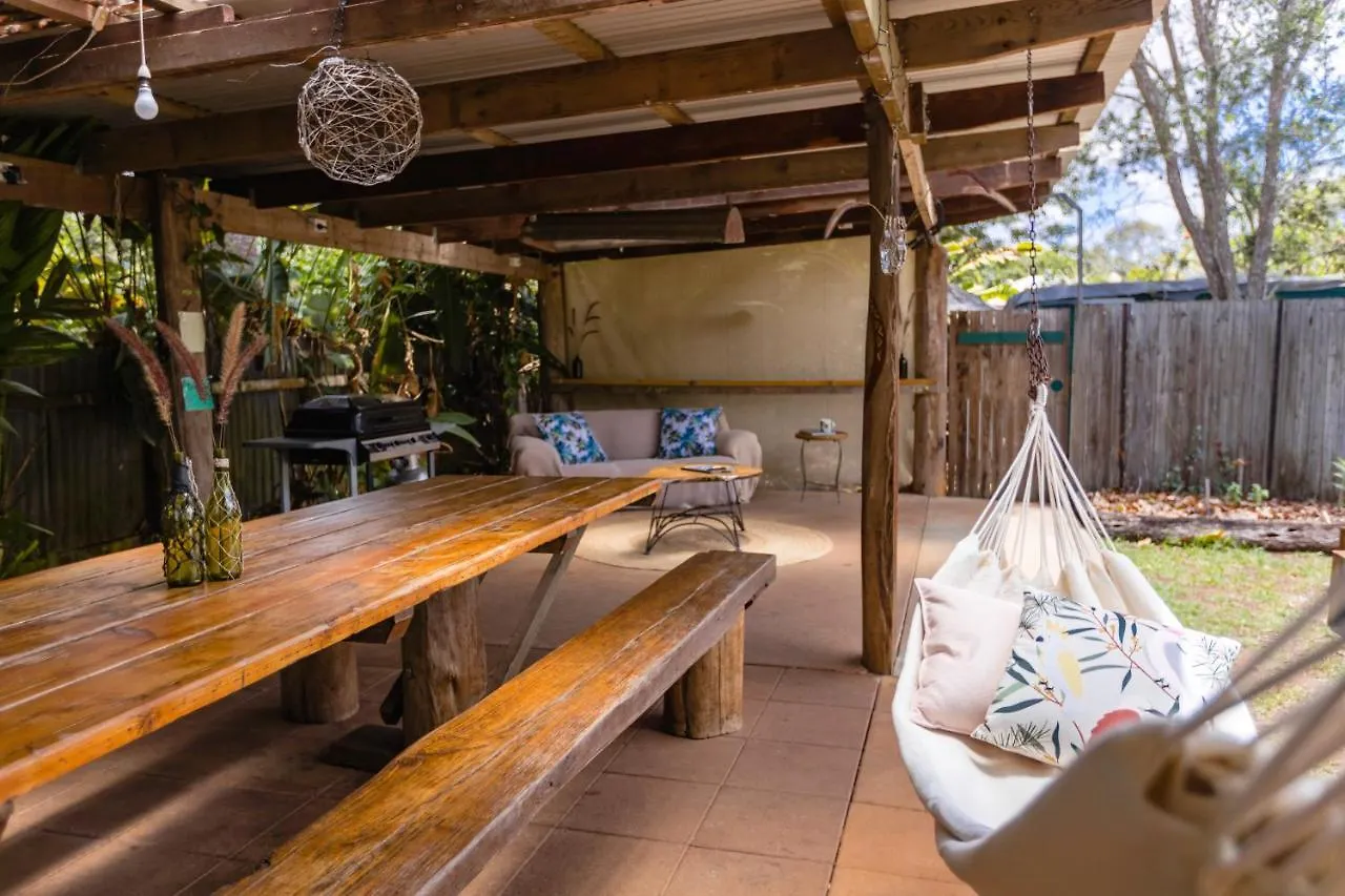 On The Wallaby Eco Lodge Yungaburra