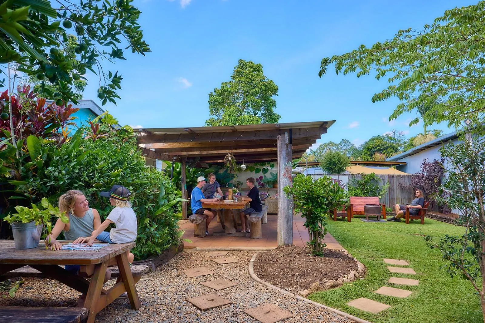 On The Wallaby Eco Lodge Yungaburra
