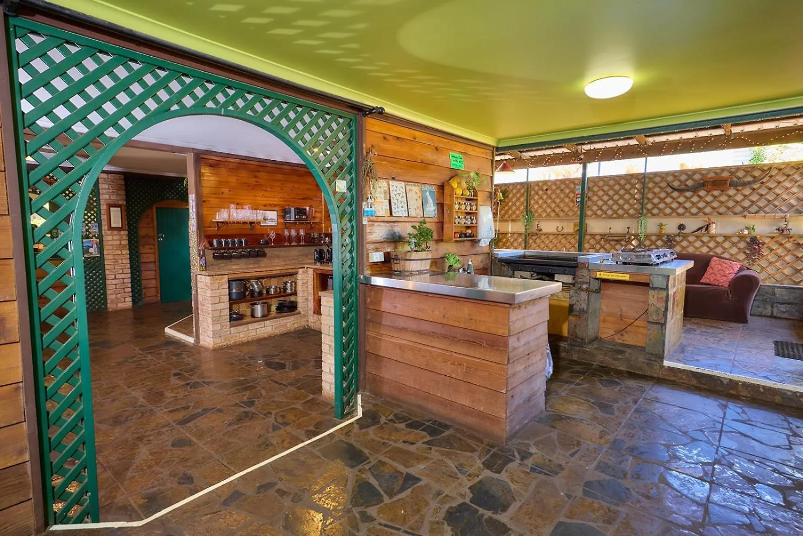 On The Wallaby Eco Lodge Yungaburra
