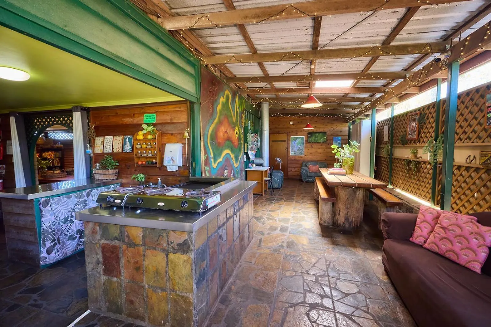 On The Wallaby Eco Lodge Yungaburra 0*,