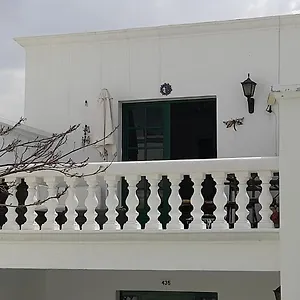 Fabulous 1-bed In Puerto del Carmen (Lanzarote)